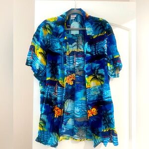 NWT Men’s Hawai Angover shirt